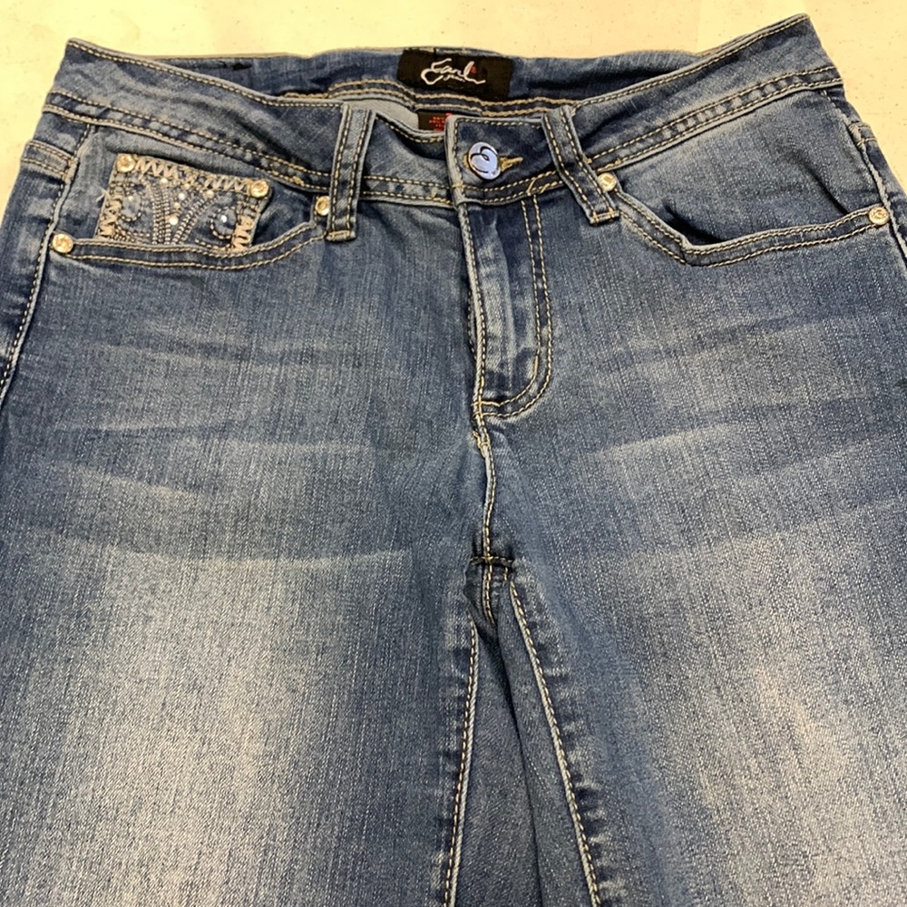 Ladies Capri Jeans